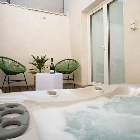 L'acqua Dolce - La Rochelle - Ile De Re - Jacuzzi Apartment La Rochelle (Charente-Maritime)